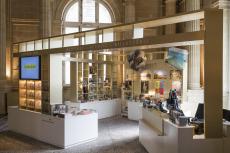 La boutique du musée des Beaux-Arts de Bordeaux. F. Deval